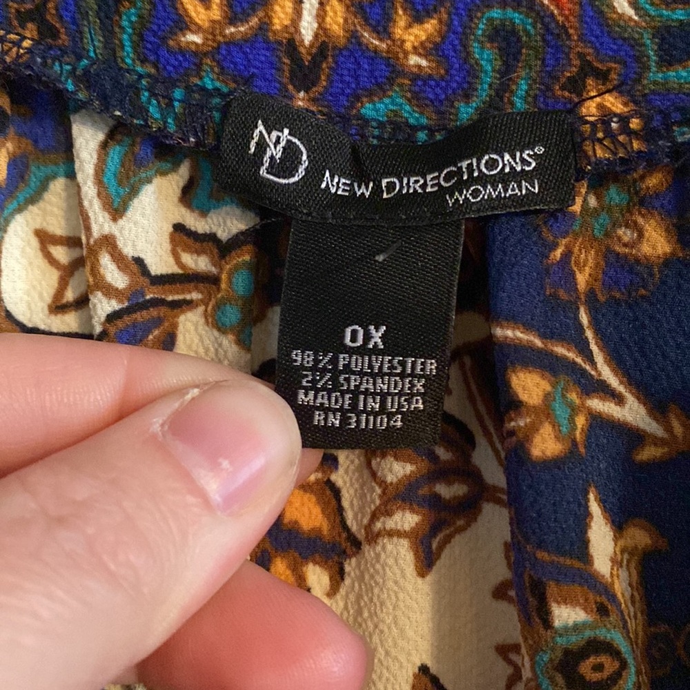 Womens blouse - Picture 3 of 3